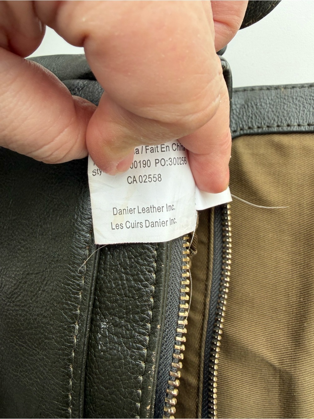 Danier Leather Bag Green USA Y2K Quiet Luxury Dark Academia Minimalist VTG Boho - Picture 15 of 16